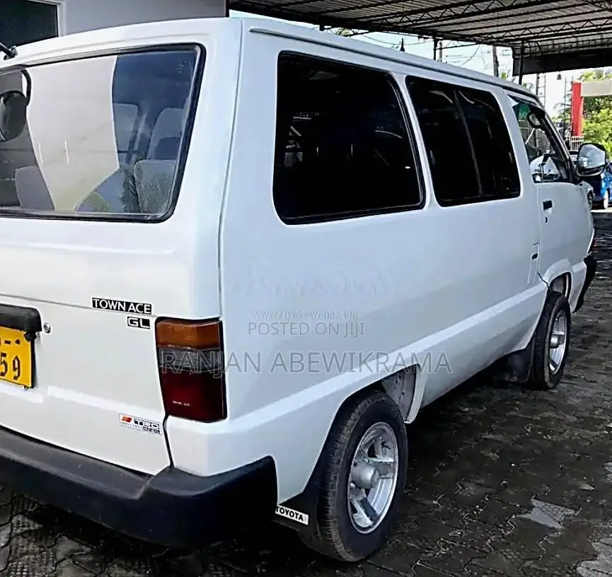 Toyota Townace CR27 1988 Van (Used)