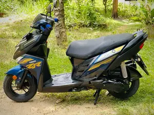 Yamaha Ray ZR 2020 Motorbike (Used)