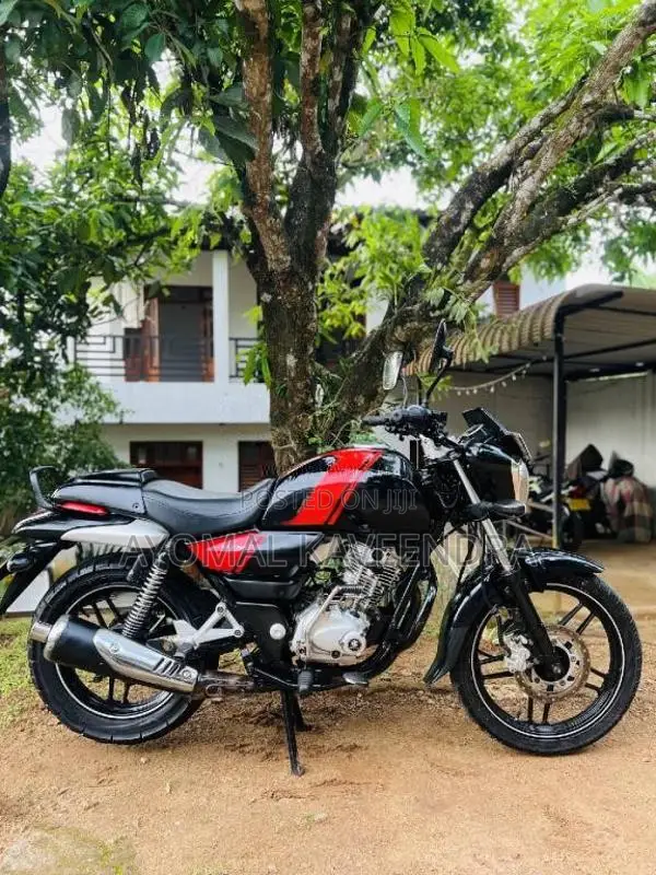 Bajaj V15 2016 Motorbike (Used)