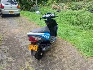 Honda Dio 2015 Motorbike (Used)