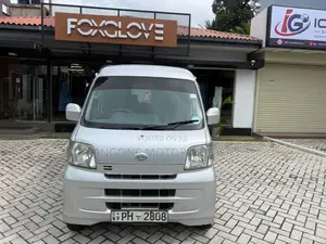 Daihatsu Hijet 2017 Van (Used)