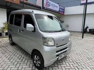 Daihatsu Hijet 2017 Van (Used)