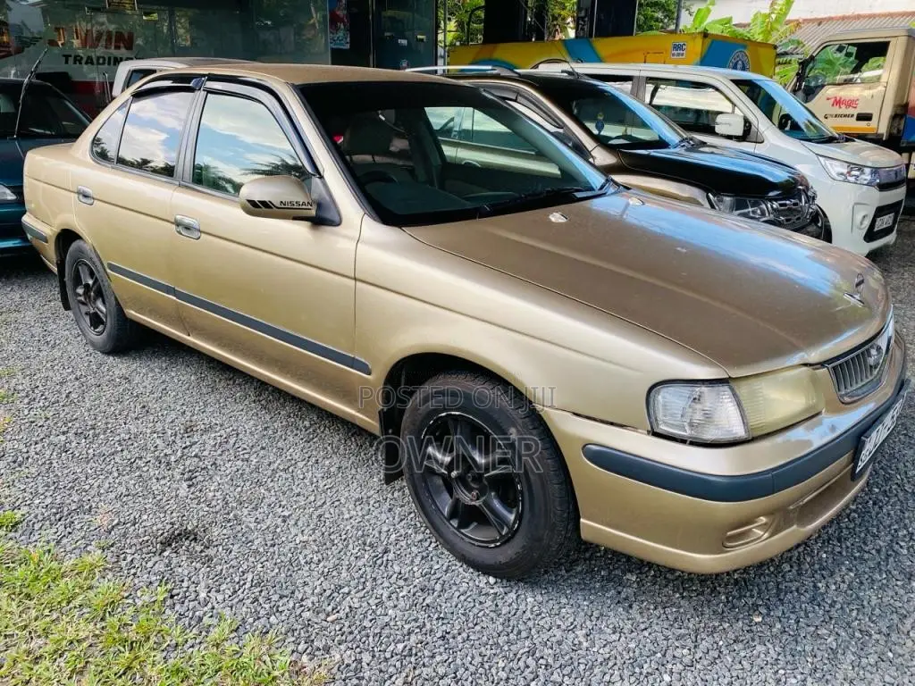 Nissan FB15 2001 Car (Used)