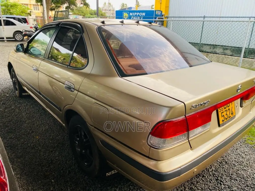 Nissan FB15 2001 Car (Used)