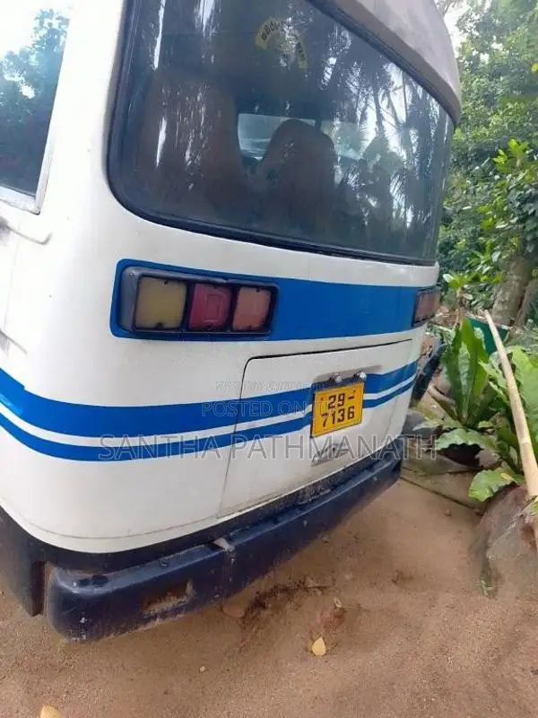 Mitsubishi Rosa 1984 Bus (Used)