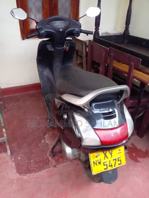 Honda 2012 Black