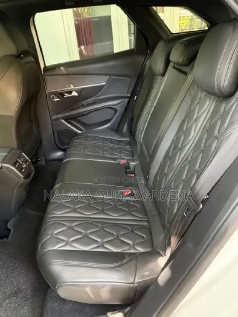 Peugeot 3008 2018 White