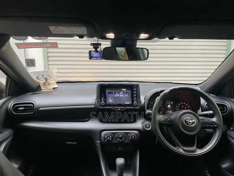 Toyota Yaris X Limited 2023