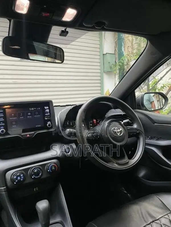 Toyota Yaris X Limited 2023