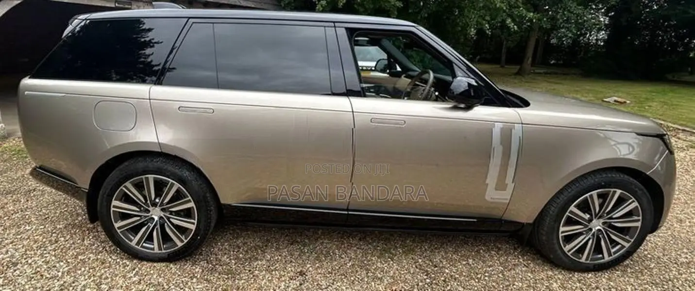 Land Rover Range COM PLUS Fully Spec 2025