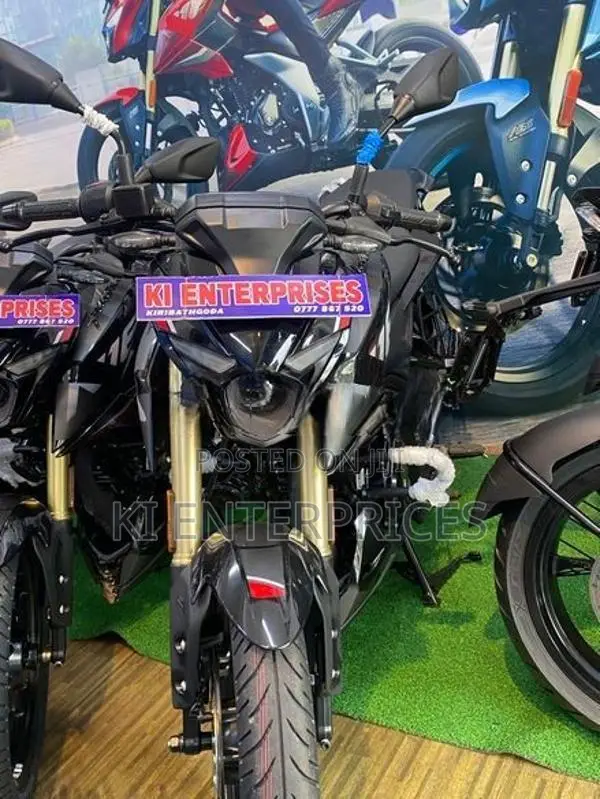 Bajaj Pulsar N160 Premium 2026