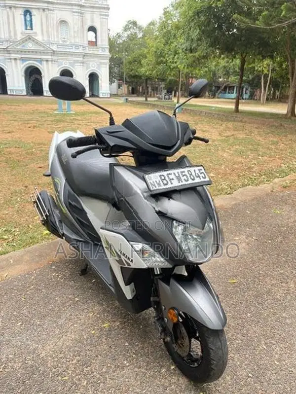 Yamaha Ray ZR 2017