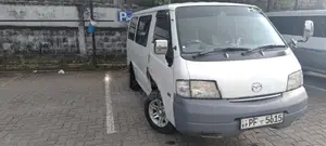 Mazda Bongo 2011