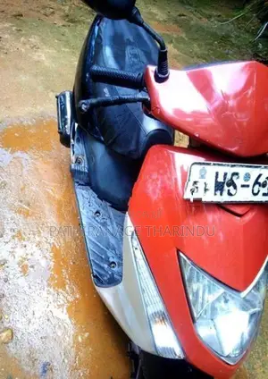 Honda Dio 2011