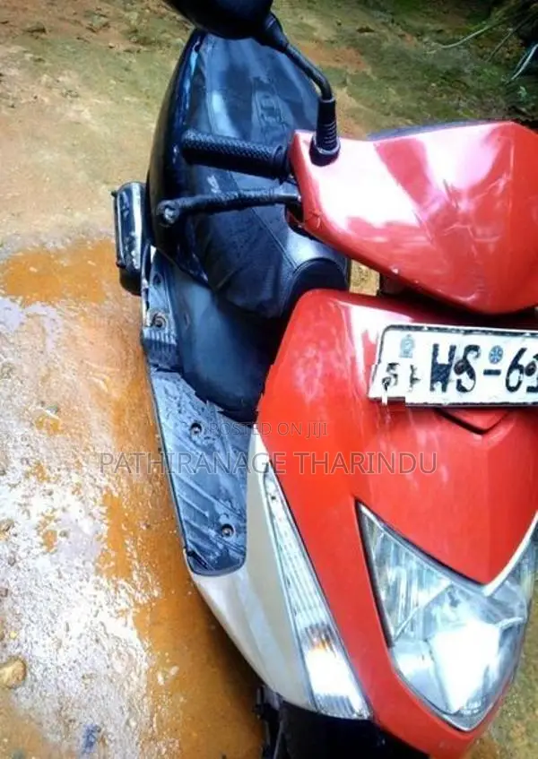 Honda Dio 2011