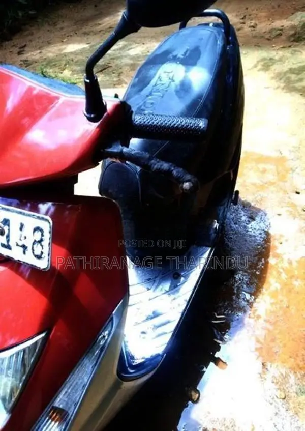 Honda Dio 2011