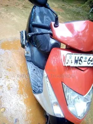 Honda Dio 2011