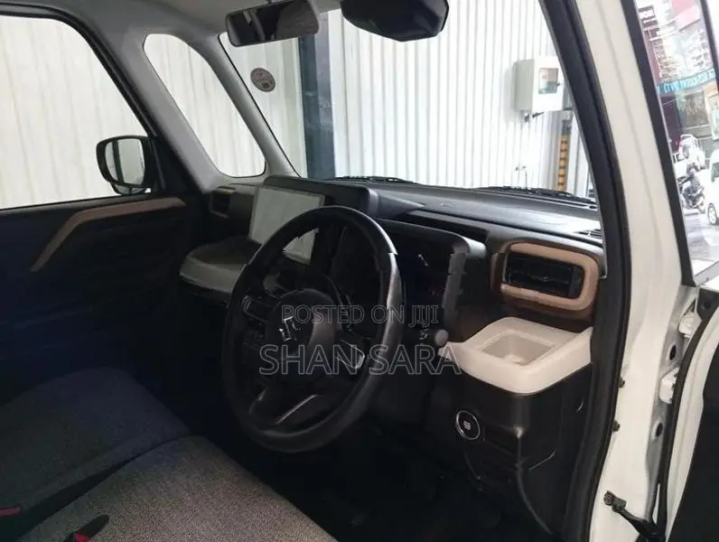Suzuki Spacia G 2025