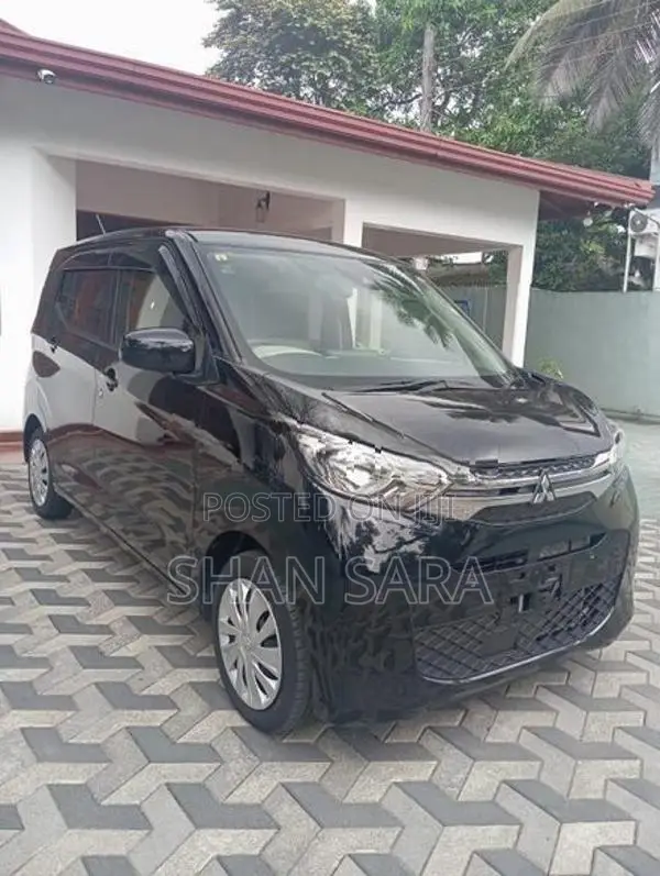 Mitsubishi eK Wagon M 2024