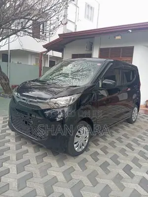 Mitsubishi eK Wagon M 2024
