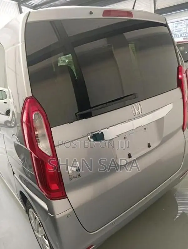 Honda N-Box G 2023