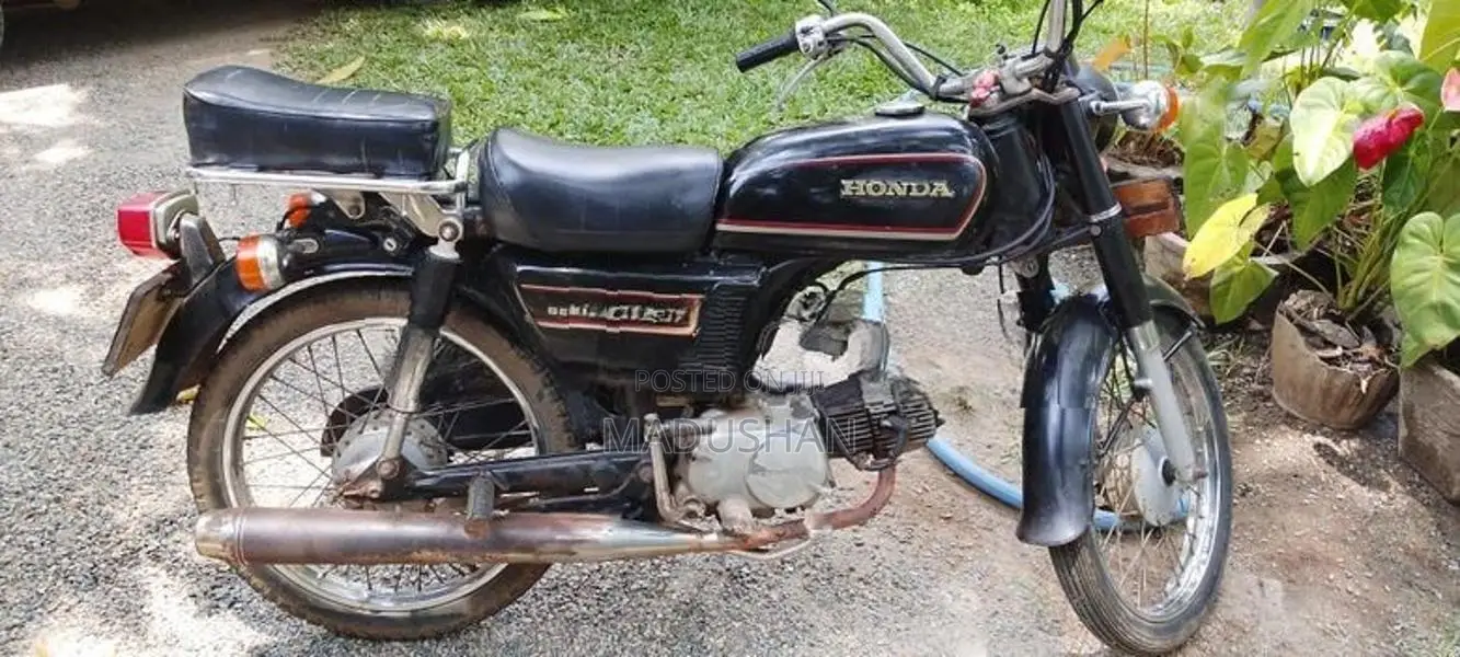 Honda Benly 1999