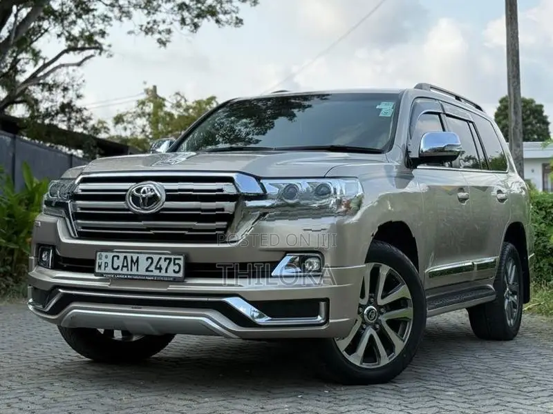 Toyota Land Cruiser Sahara V8 Diesal 2015