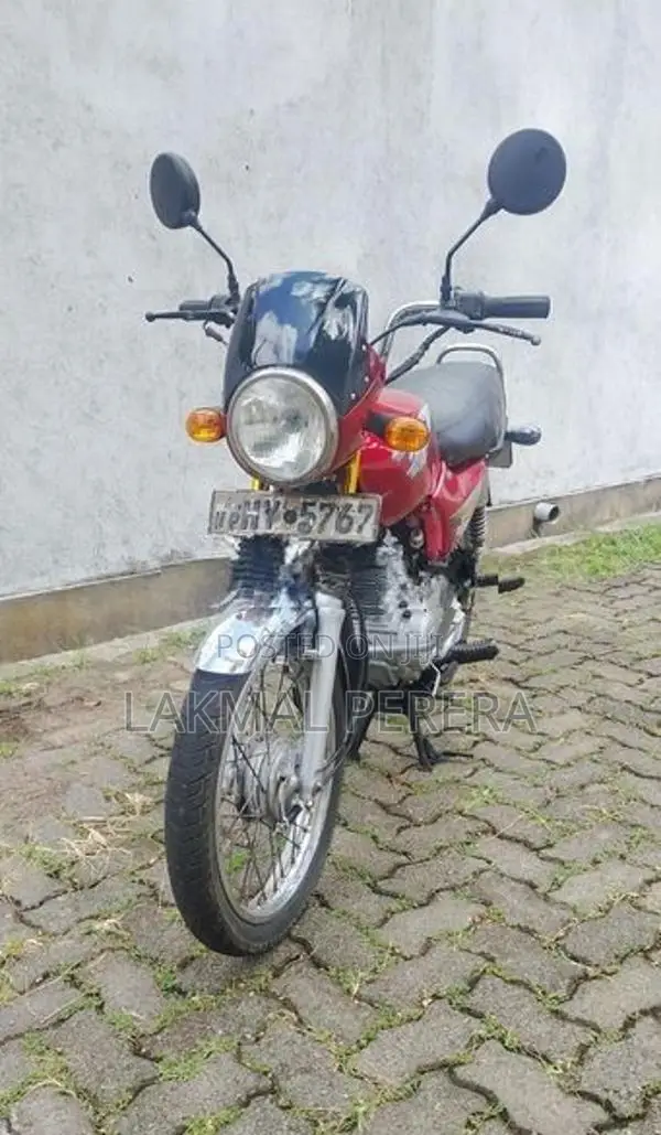 Bajaj Boxer 2003