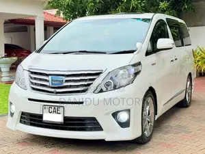 Toyota Alphard 2013