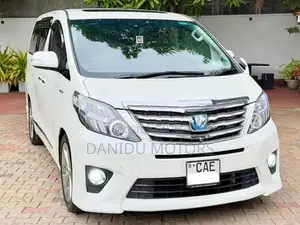 Toyota Alphard 2013