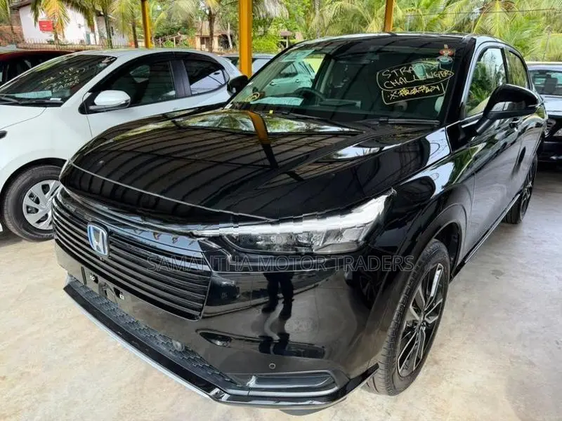 Honda Vezel Z Premium 2025