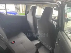 Daihatsu Mira 2024