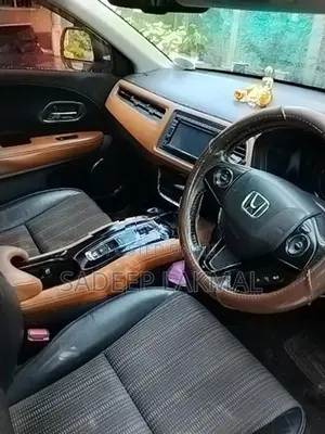 Honda Vezel 2014
