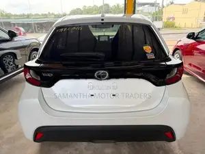 Toyota Yaris X Grade 2025