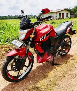 Yamaha FZ 2016