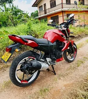 Yamaha FZ 2016