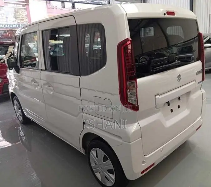 Suzuki Spacia 2024