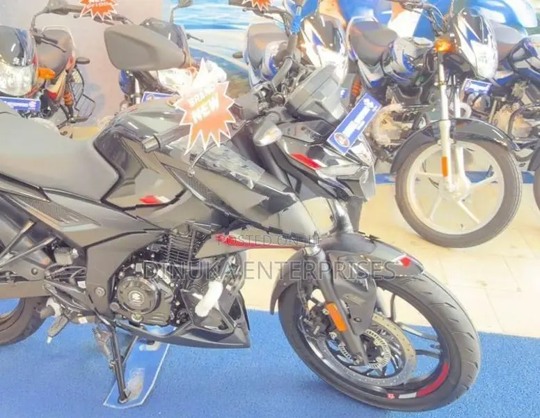 Bajaj Pulsar N160 Normal 2026