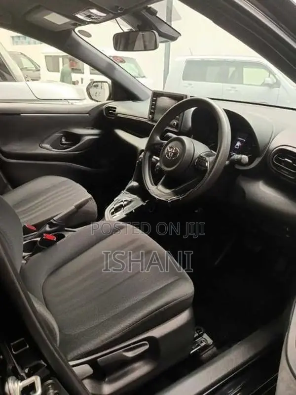 Toyota Yaris 2023