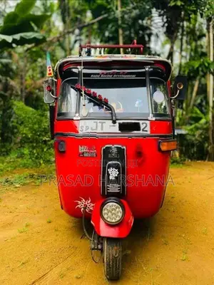 Bajaj RE 2005