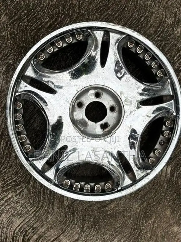 20” Alloy Rims – P1081 20x7.5JJ