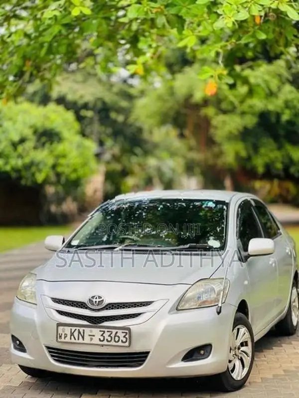 Toyota Belta 2008