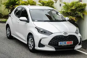 Toyota Yaris X-GRADE 2024