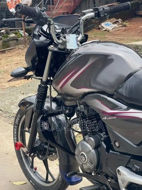 Bajaj Discover 125 2015