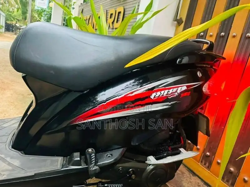 TVS Wego 110 2017
