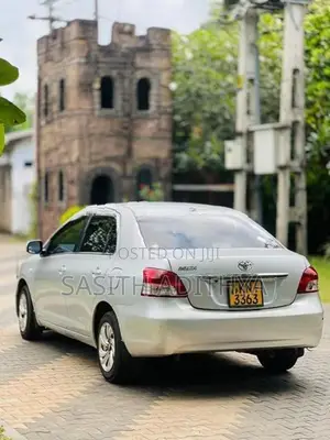Toyota Belta 2008