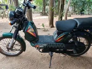 TVS XL 100 2025