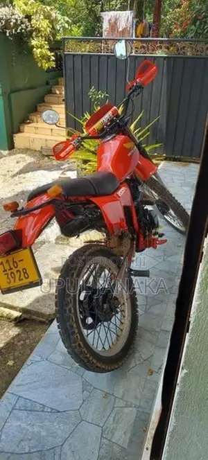 Honda XLR 1998
