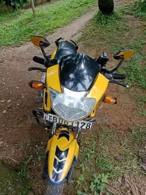 TVS Apache RTR 180 2015