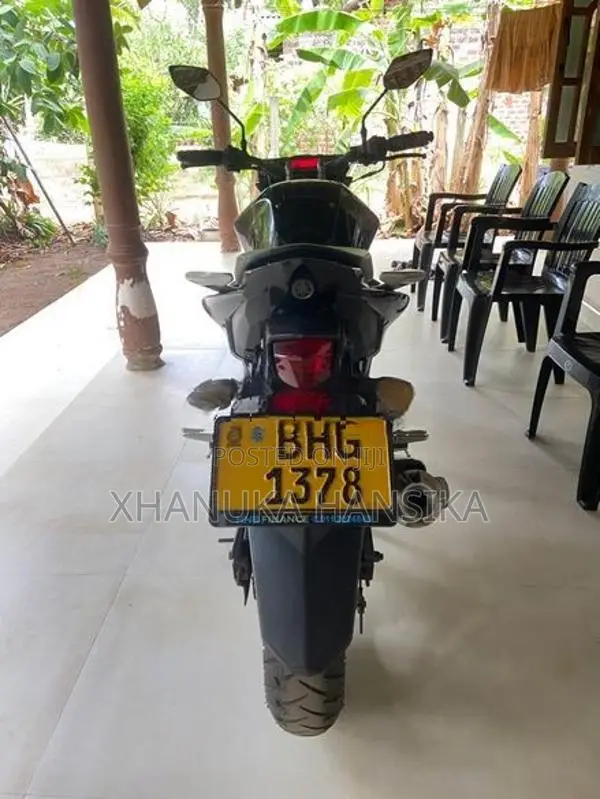 Yamaha FZs V2 Black shine 2018